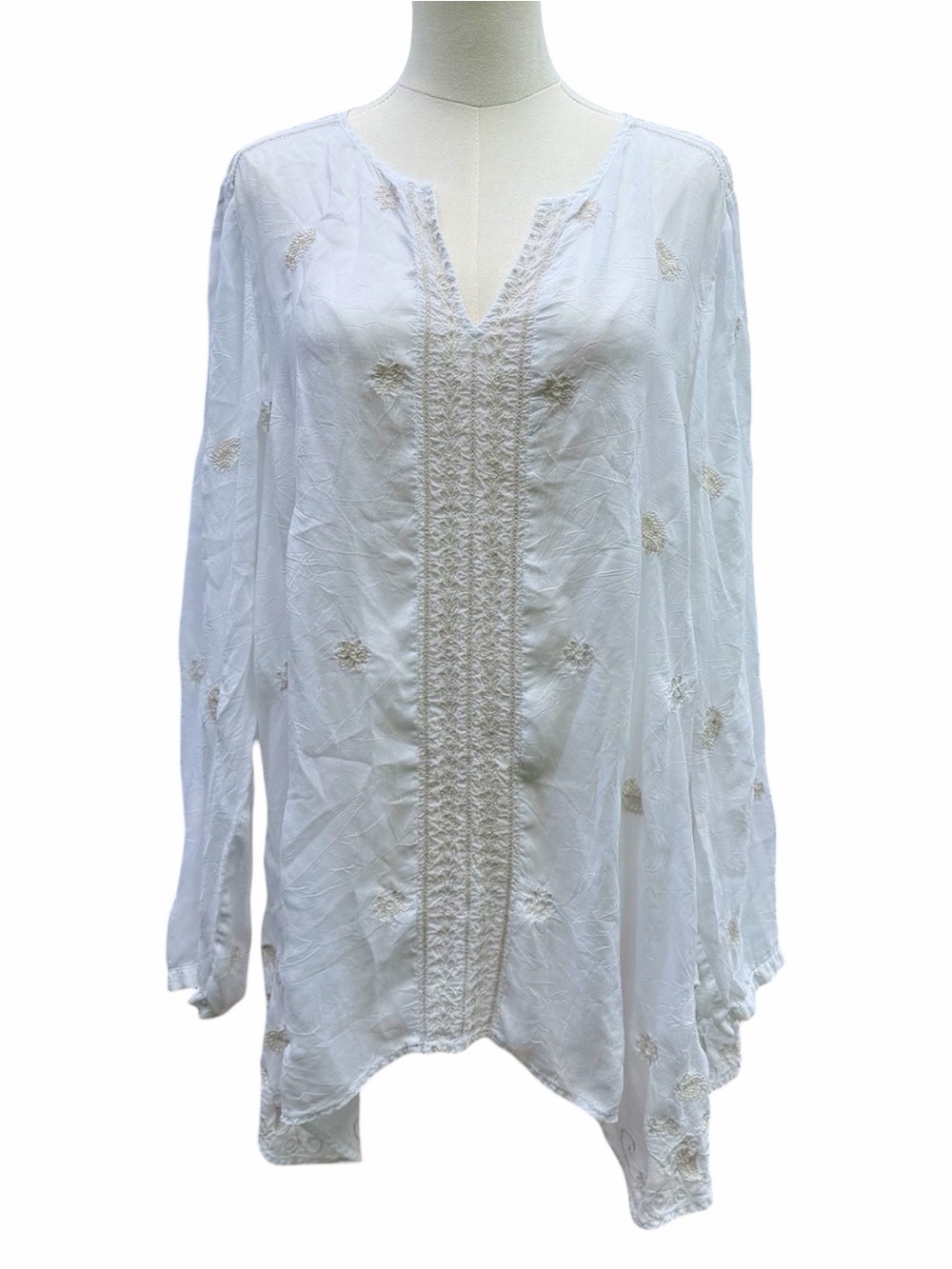 J. Jill White Embroidered Tunic Blouse XL Boho Peasant V Neck Rayon Long Sleeve - Picture 2 of 9